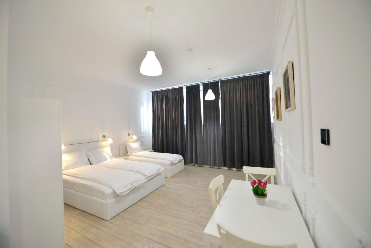 Aparthotel Otilia Bukarest Exterior foto