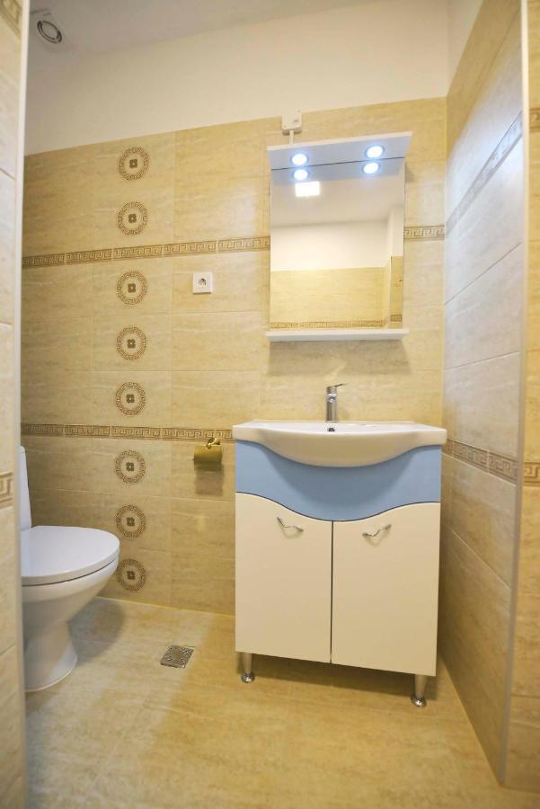 Aparthotel Otilia Bukarest Exterior foto